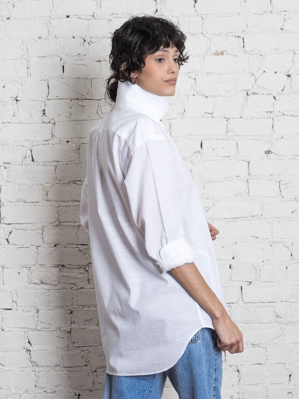 Boyfriend Button Down Shirt in White Linen